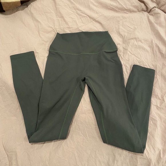 Crop Shop Boutique Serenity Scrunch Leggings [SIZE S] in Hinterland - Picture 3 of 4